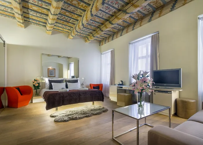 Discovering the Best Accommodations in Prague's City Center