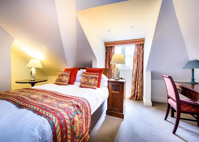 Top Cheap Hotels in Charming Cambourne