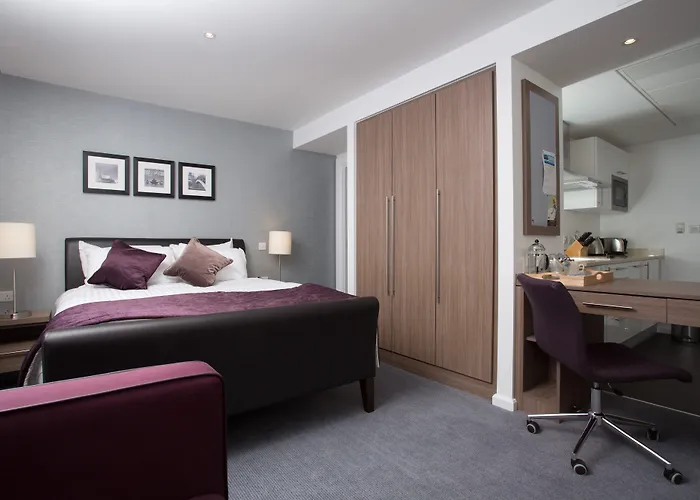 Discover the Best Hotels in Birmingham Brindley Place for an Unforgettable Stay