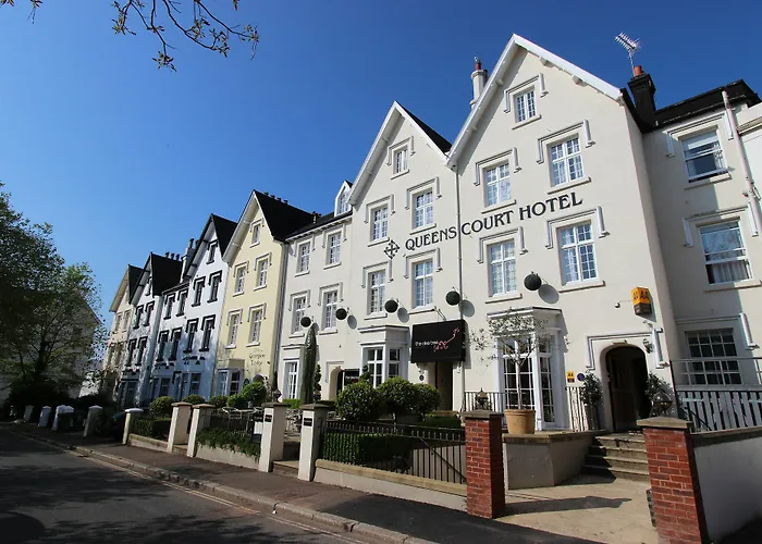 Hotels with Conference Rooms in Exeter: Find the Perfect Venue for Your Event